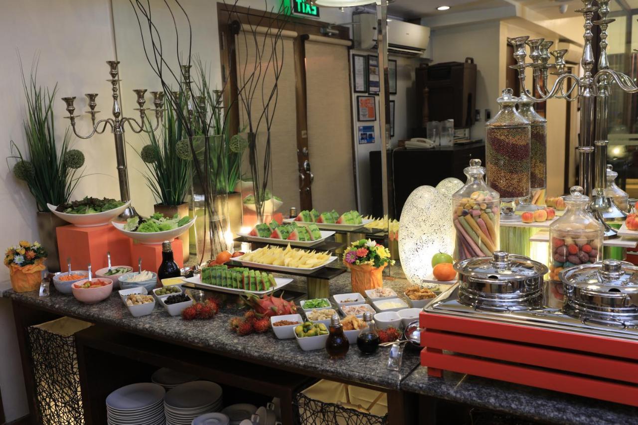 The Malayan Plaza Hotel Pasig City Экстерьер фото